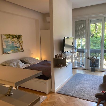 Blue Port Apartment In Ujlipotvaros With Free Parking Budapest Exteriör bild